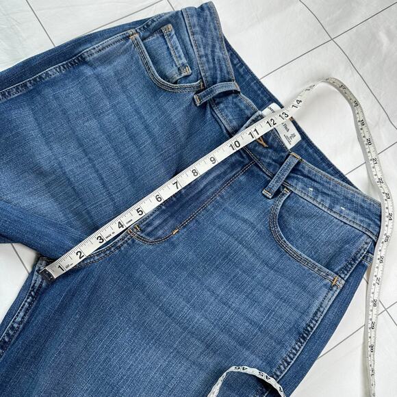 Abercrombie & Fitch Jeans Womens 28 Blue Mom High Rise Straight Leg Denim Medium - Picture 8 of 11